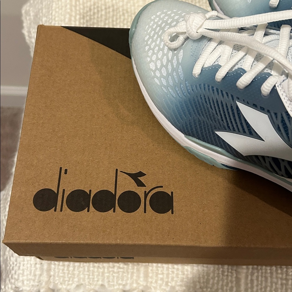 Diadora Light Blue Mesh Sneakers Woman’s Size 8! Brand New! 🩵💙🩵💙 - Picture 7 of 7
